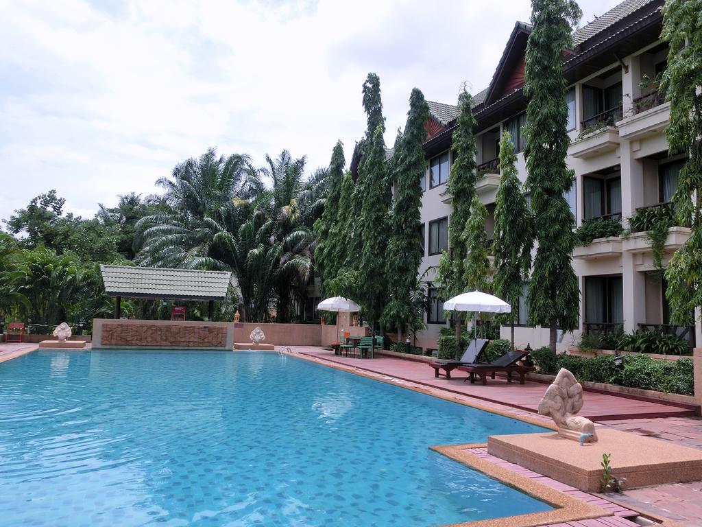 Ubon Buri Hotel & Resort Warin Chamrap Pokoj fotografie